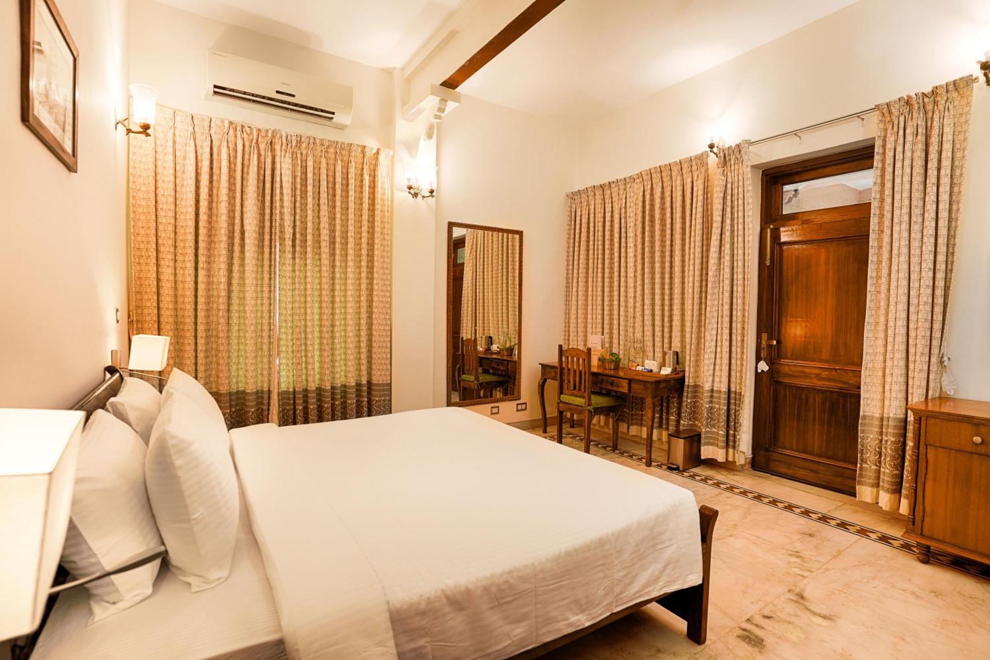 Club Mahindra Bharatpur Hotel Luaran gambar